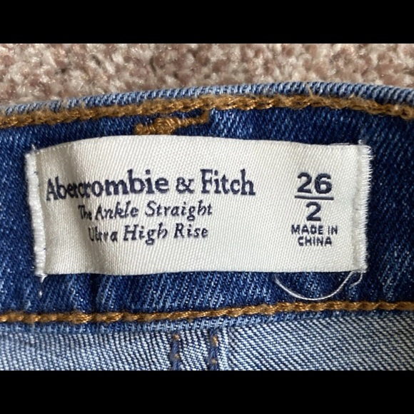 NWT Abercrombie and Fitch The Ankle Straight Ultra High Rise - Picture 3 of 5